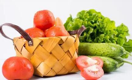卵巢早衰吃什么蔬菜水果可以改善?多吃葡萄可促进身体恢复!