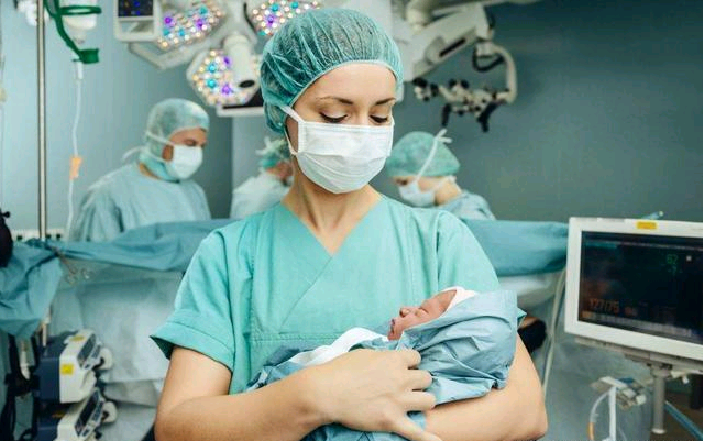 当输卵管堵塞遇到宫腔粘连时，试管婴儿能得救吗？