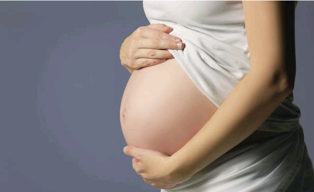 宫外孕患者的早期反应是什么？宫外孕早期典型症状介绍